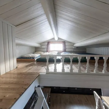 Tveitehaug Cabin, 3-4 Bedroom Close To Center *